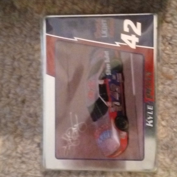 Trading Cards - Picture 6 of 11